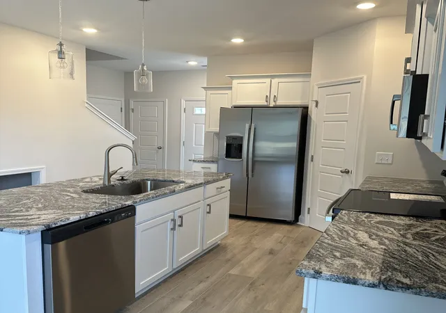 Photo 4 of Single family home for sale at 226 Wexford Way, Clarksville, TN 37042 | MLS# 3622714 | Listing updated on 2026-10-19