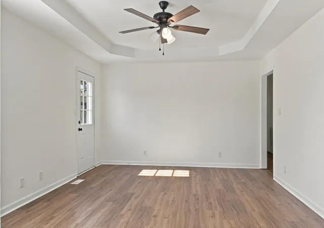 Photo 3 of Single family home for sale at 1846 Timberline Pl, Clarksville, TN 37042 | MLS# 3622768 | Listing updated on 2026-10-20