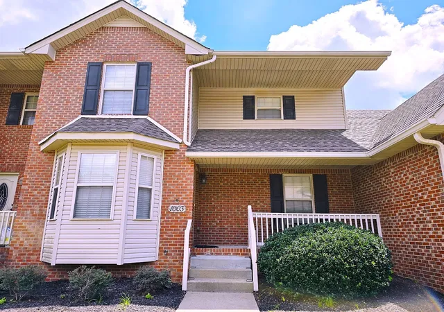 Townhouse for sale at 135 Excell Rd #1003, Clarksville, TN 37043 | MLS# 3622705