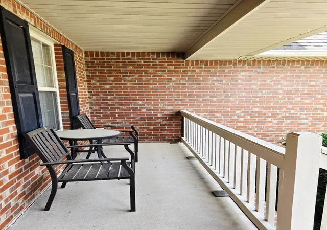 Photo 2 of Townhouse for sale at 135 Excell Rd #1003, Clarksville, TN 37043 | MLS# 3622705 | Listing updated on 2026-10-27