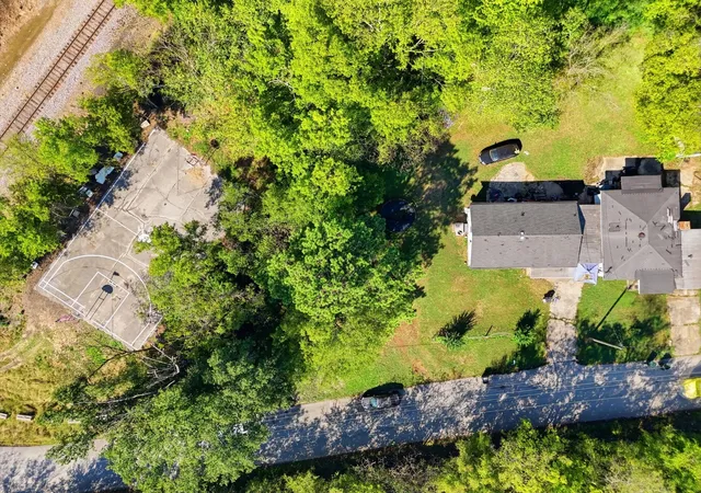 Photo 2 of Land for sale at 0 Morgan Ave, Chattanooga, TN 37404 | MLS# 3622697 | Listing updated on 2026-10-19