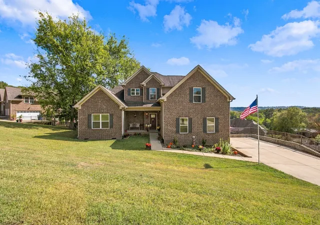 Photo 1 of Single family home for sale at 1703 Aster Dr, Columbia, TN 38401 | MLS# 3622950 | Listing updated on 2026-10-20