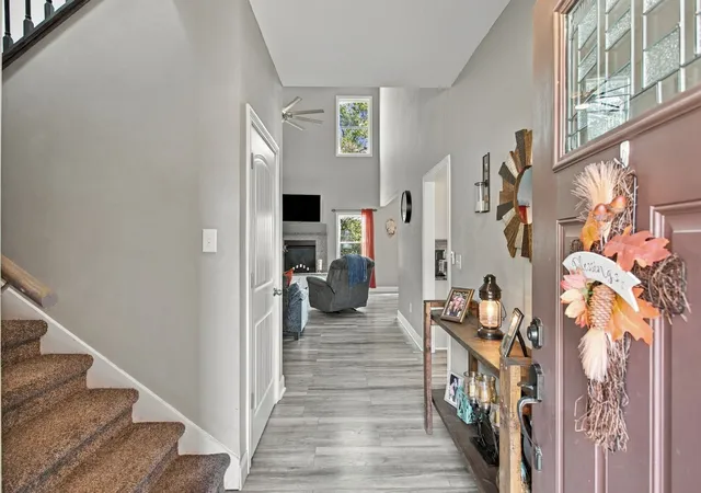 Photo 4 of Single family home for sale at 1703 Aster Dr, Columbia, TN 38401 | MLS# 3622950 | Listing updated on 2026-10-20
