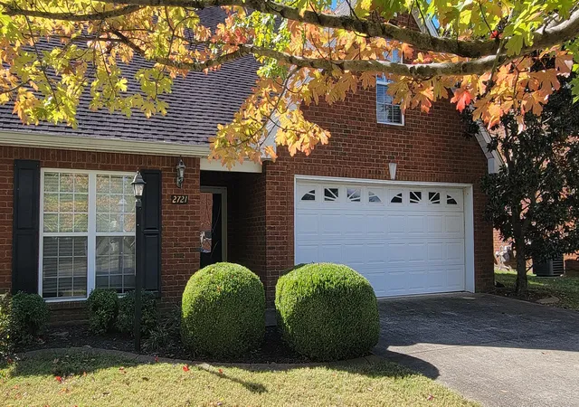 Photo 1 of Single family home for sale at 2721 Waywood Dr, Murfreesboro, TN 37128 | MLS# 3622780 | Listing updated on 2026-10-28