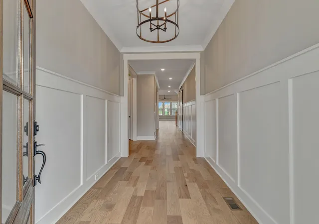 Photo 4 of Single family home for sale at 3400 Vinemont Dr, Thompsons Station, TN 37179 | MLS# 3622795 | Listing updated on 2026-10-20