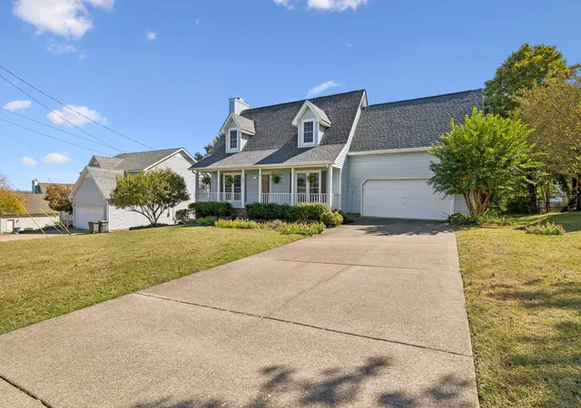 Photo 1 of Single family home for sale at 105 Saint Martins Ln, Smyrna, TN 37167 | MLS# 3622799 | Listing updated on 2026-10-28