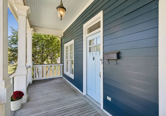 Photo 2 of Single family home for sale at 917 Wedgewood Ave, Nashville, TN 37203 | MLS# 3627165 | Listing updated on 2026-10-29