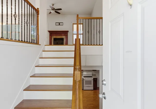 Photo 3 of Single family home for sale at 2010 Rebekah Dr, Greenbrier, TN 37073 | MLS# 3624906 | Listing updated on 2026-10-23