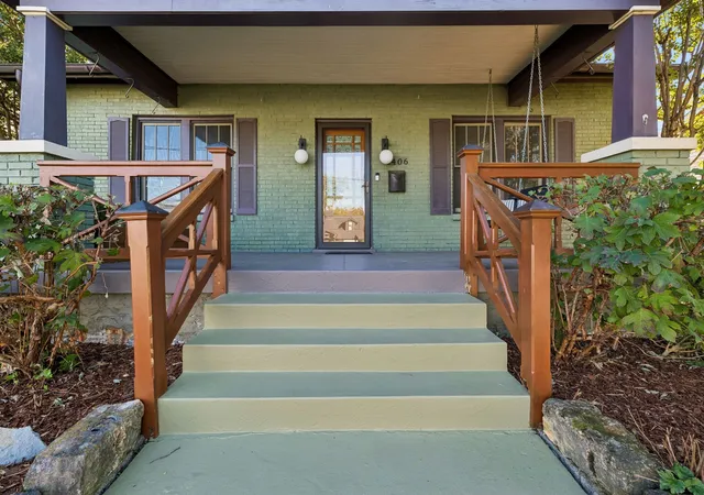 Photo 1 of Single family home for sale at 1406 Villa Pl, Nashville, TN 37212 | MLS# 3627529 | Listing updated on 2026-10-29