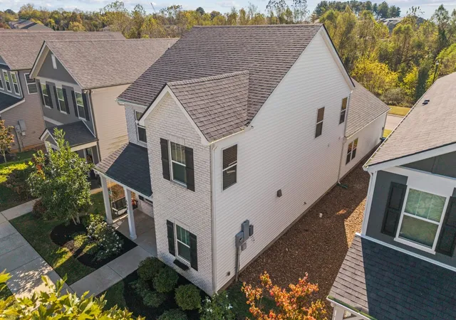 Photo 2 of Single family home for sale at 653 Taylor Bnd Rd, Columbia, TN 38401 | MLS# 3626953 | Listing updated on 2026-10-29
