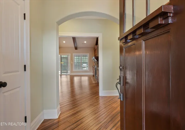 Photo 2 of Single family home for sale at 146 Lighthouse Blvd, Loudon, TN 37774 | MLS# 3622849 | Listing updated on 2026-10-22