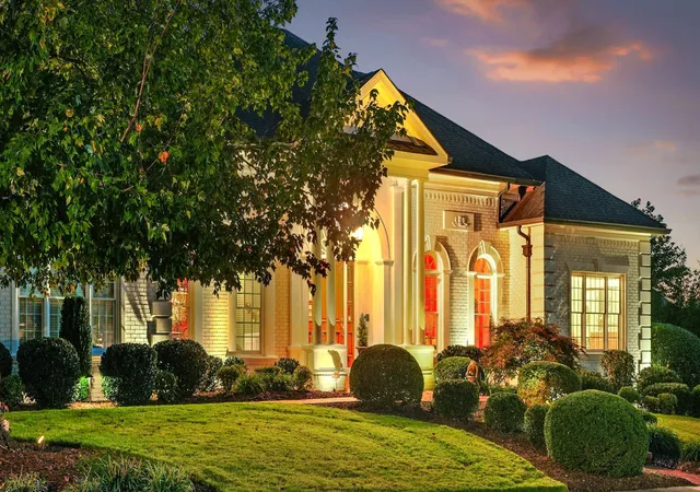 Photo 3 of Single family home for sale at 7816 Shinnecock Trl, Chattanooga, TN 37421 | MLS# 3622865 | Listing updated on 2026-10-21