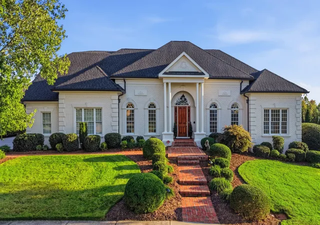 Photo 3 of Single family home for sale at 7816 Shinnecock Trl, Chattanooga, TN 37421 | MLS# 3622865 | Listing updated on 2026-10-21
