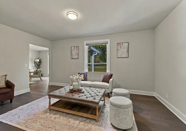 Photo 4 of Single family home for sale at 1120 Kenwood Dr, Nashville, TN 37216 | MLS# 3626088 | Listing updated on 2026-10-23