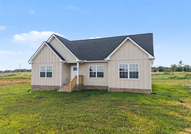 Photo 1 of Single family home for sale at 308 Irene Ct, Lafayette, TN 37083 | MLS# 3626952 | Listing updated on 2026-10-26