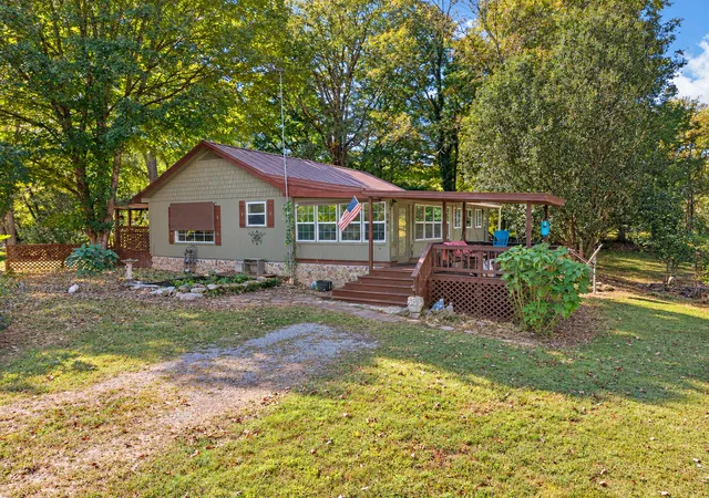 Single family home for sale at 806 Case Rd, Prospect, TN 38477 | MLS# 3623071