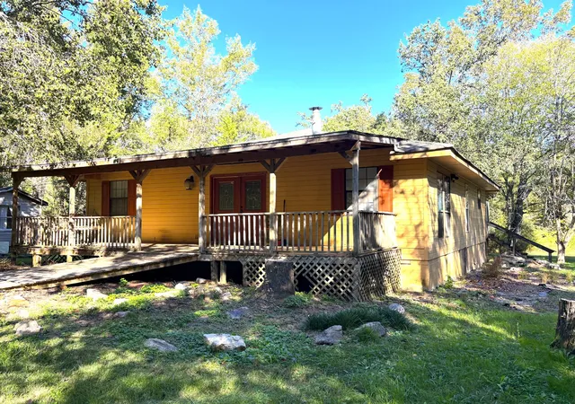 Photo 4 of Sale Pending at 209 Sid Shannon Rd SE, Old Fort, TN 37362 | MLS# 3623320 | Listing updated on 2026-10-31