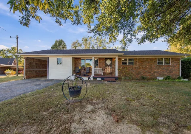 Photo 1 of Single family home for sale at 14141 Barrenfield Dr, Milan, TN 38358 | MLS# 3623334 | Listing updated on 2026-10-21