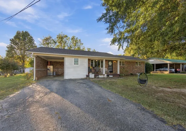 Photo 3 of Single family home for sale at 14141 Barrenfield Dr, Milan, TN 38358 | MLS# 3623334 | Listing updated on 2026-10-21