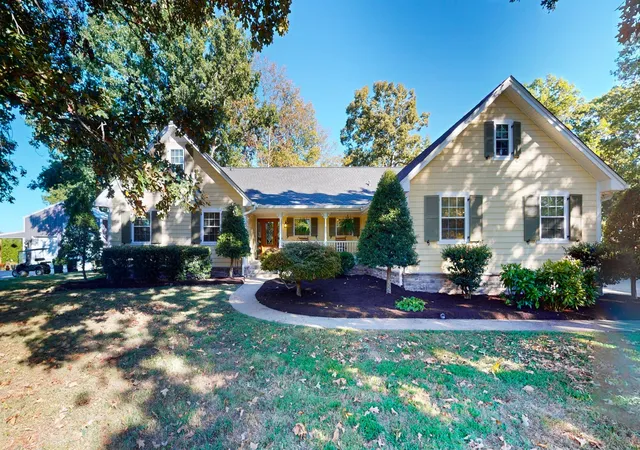 Photo 1 of Single family home for sale at 1973 Hygeia Rd, Greenbrier, TN 37073 | MLS# 3626476 | Listing updated on 2026-10-28