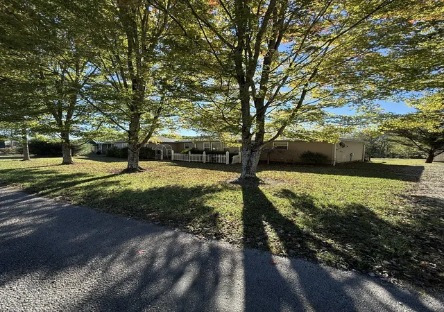 Photo 1 of Single family home for sale at 318 Walker Rd, Smithville, TN 37166 | MLS# 3623116 | Listing updated on 2026-10-20
