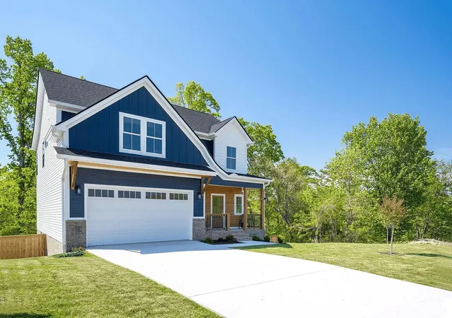 Photo 1 of Single family home for sale at 4607 Tarpon Trl, Chattanooga, TN 37416 | MLS# 3623102 | Listing updated on 2026-10-21