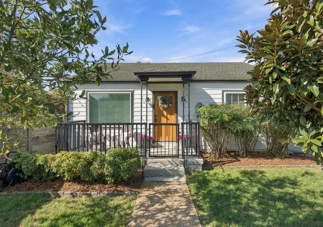 Photo 1 of Single family home for sale at 303 46th Avenue N, Nashville, TN 37209 | MLS# 3627770 | Listing updated on 2026-10-29