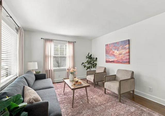 Photo 4 of Single family home for sale at 303 46th Avenue N, Nashville, TN 37209 | MLS# 3627770 | Listing updated on 2026-10-29