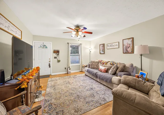 Photo 3 of Single family home for sale at 3733 Shady Oak Cir, Cookeville, TN 38501 | MLS# 3624869 | Listing updated on 2026-10-23