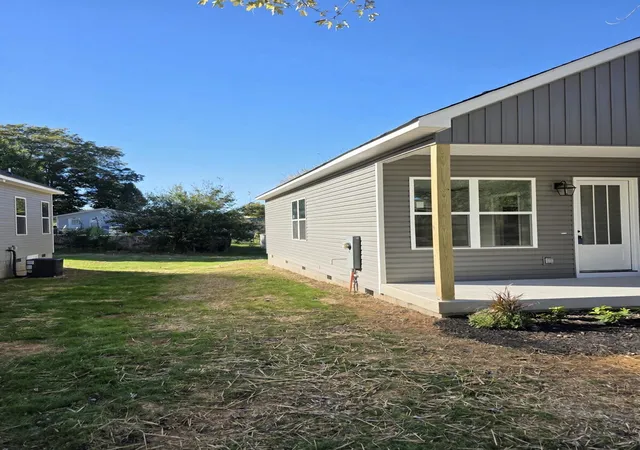 Photo 1 of Single family home for sale at 1680 Chippewa Ave SE, Cleveland, TN 37311 | MLS# 3623184 | Listing updated on 2026-10-22