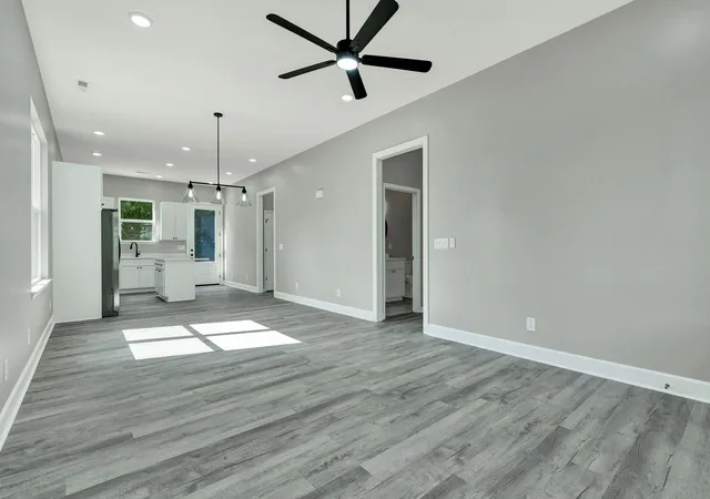 Photo 3 of Single family home for sale at 1680 Chippewa Ave SE, Cleveland, TN 37311 | MLS# 3623184 | Listing updated on 2026-10-22