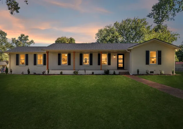 Photo 1 of Single family home for sale at 2242 Surrey Dr, Murfreesboro, TN 37129 | MLS# 3623778 | Listing updated on 2026-10-25
