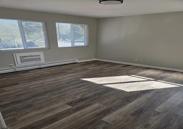 Photo 3 of Condo for sale at 550 Harding Pl #A101, Nashville, TN 37211 | MLS# 3623811 | Listing updated on 2026-10-22
