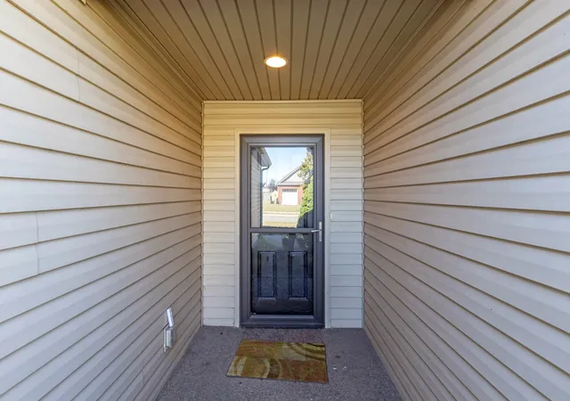 Photo 3 of Single family home for sale at 489 Callie Ave, Gallatin, TN 37066 | MLS# 3623273 | Listing updated on 2026-10-30