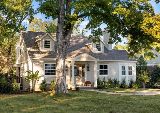 Photo 1 of Single family home for sale at 1114 Grandview Dr, Nashville, TN 37204 | MLS# 3627093 | Listing updated on 2026-10-29