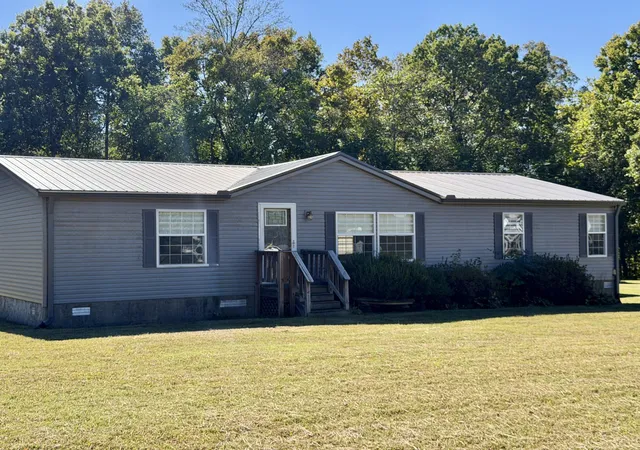 Manufactured home for sale at 303 W Garretts Crk Rd, Westmoreland, TN 37186 | MLS# 3623870