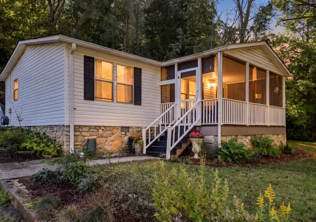 Photo 1 of Manufactured home for sale at 1416 Williamson Rd, Goodlettsville, TN 37072 | MLS# 3623323 | Listing updated on 2026-10-28