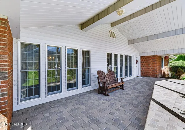 Photo 3 of Single family home for sale at 3114 Wearwood Dr, Sevierville, TN 37862 | MLS# 3623338 | Listing updated on 2026-10-23