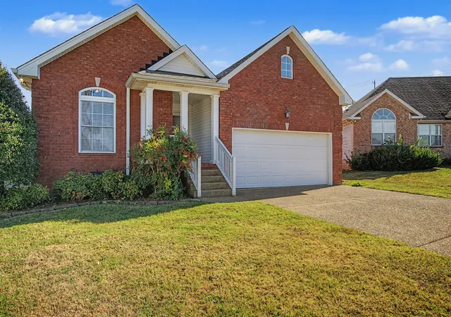 Photo 1 of Single family home for sale at 100 Cambridge Dr, Gallatin, TN 37066 | MLS# 3624357 | Listing updated on 2026-10-29