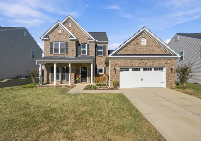 Photo 1 of Single family home for sale at 1002 Garrison Way, Spring Hill, TN 37174 | MLS# 3624014 | Listing updated on 2026-10-25