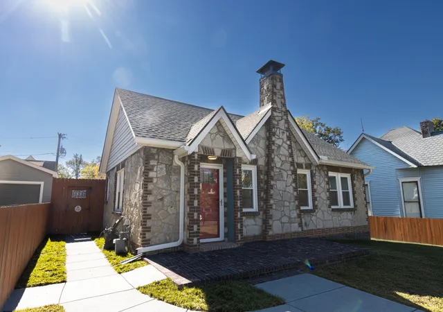Photo 1 of Single family home for sale at 4309 Idaho Ave, Nashville, TN 37209 | MLS# 3623521 | Listing updated on 2026-10-29