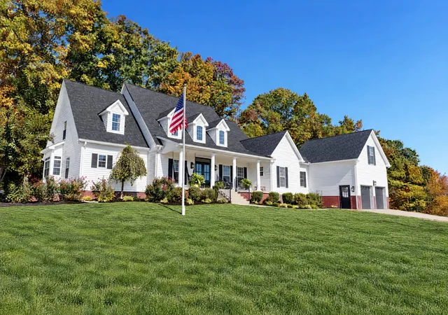 Single family home for sale at 8220 Cedar Grv Rd, Cross Plains, TN 37049 | MLS# 3624408
