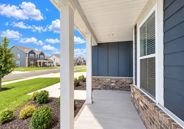 Photo 4 of Single family home for sale at 2619 Augusta Tr Dr, Columbia, TN 38401 | MLS# 3623566 | Listing updated on 2026-10-22