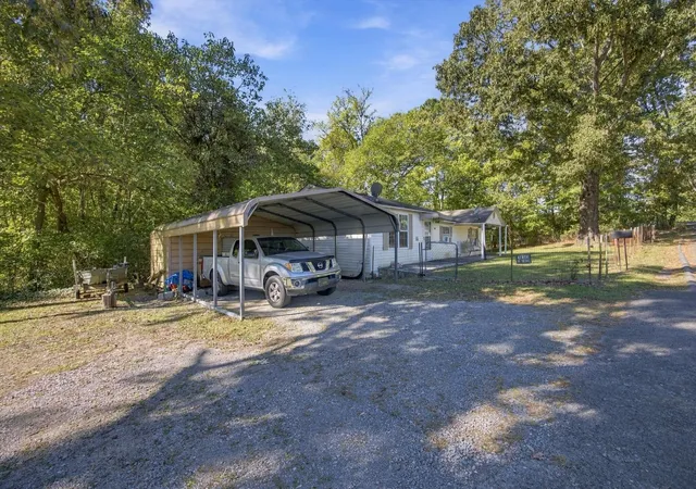 Photo 1 of Single family home for sale at 1401 11th Street SE, Cleveland, TN 37311 | MLS# 3623475 | Listing updated on 2026-10-22