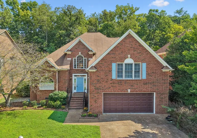 Single family home for sale at 125 Sequoyah Ln, Nashville, TN 37221 | MLS# 3623989
