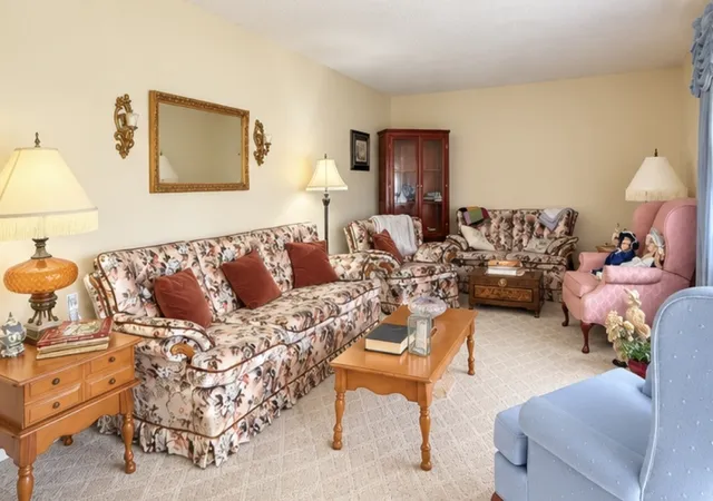 Photo 3 of Single family home for sale at 704 5th Street E, Lawrenceburg, TN 38464 | MLS# 3623605 | Listing updated on 2026-10-29