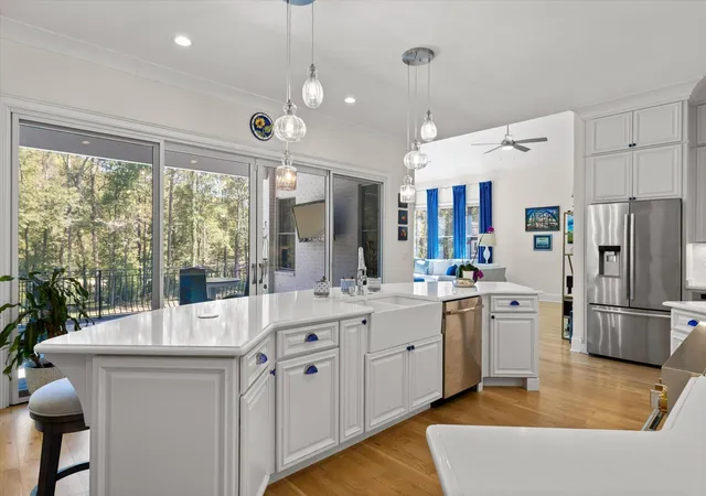 Photo 2 of Single family home for sale at 2008 River Blf Dr, Hixson, TN 37343 | MLS# 3623507 | Listing updated on 2026-10-23