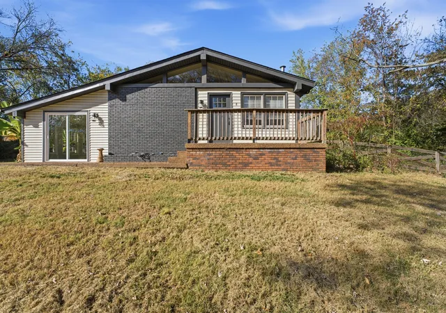 Photo 1 of Single family home for sale at 8 Washer Ln, Elmwood, TN 38560 | MLS# 3628313 | Listing updated on 2026-10-29