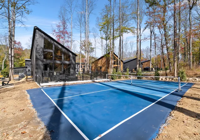 Photo 1 of Single family home for sale at 4150 Fontaine Way, Gatlinburg, TN 37738 | MLS# 3627536 | Listing updated on 2026-10-29