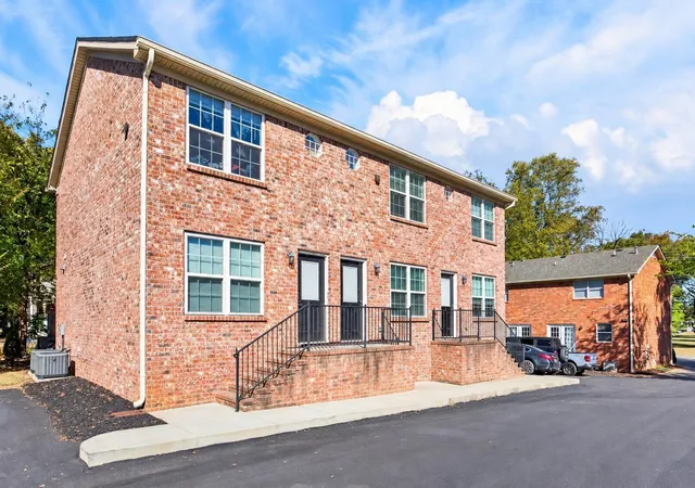 Photo 1 of Multi family home for sale at 1430 E Main St, Murfreesboro, TN 37130 | MLS# 3627516 | Listing updated on 2026-10-30